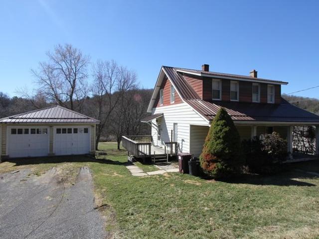 House for sale in Reynoldsville, Pennsylvania