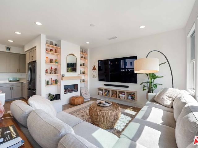 House for sale in Canoga Park, California