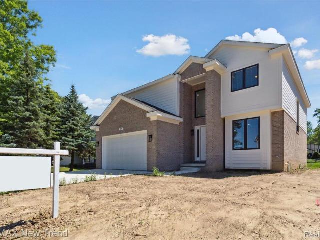 House for sale in Rochester Hills
