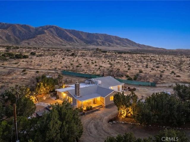 House for sale in Pearblossom, California