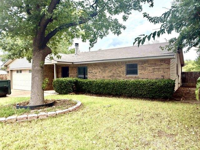 House for sale in Woodward, Woodward County
