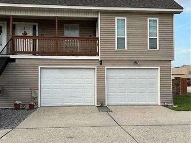 Townhouse for sale in Chalmette, Louisiana