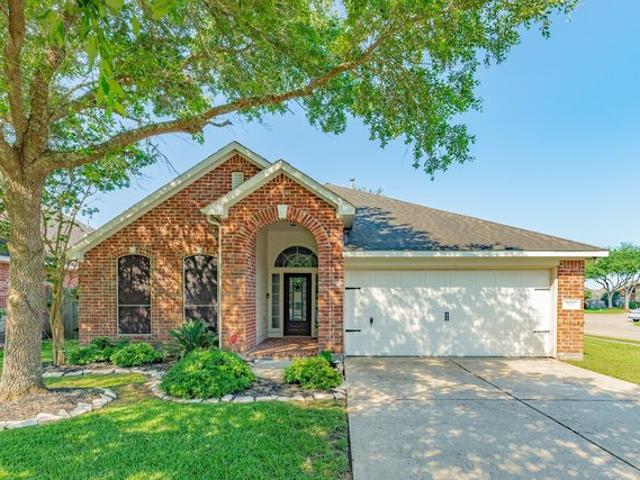House for sale in Dickinson, Texas