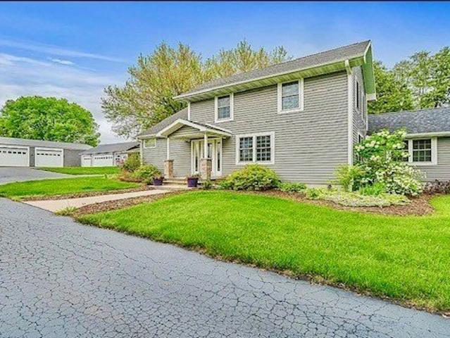 House for sale in Whiteside, Illinois