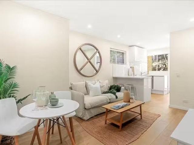 Apartment for rent in Lower North Shore, Sydney