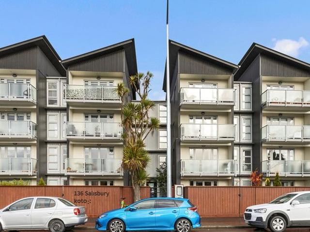 Apartment for rent in Christchurch Central, Linwood-Central-Heathcote Community