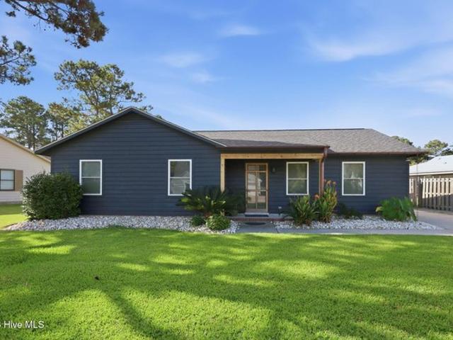 House for sale in Morehead City, Carteret County