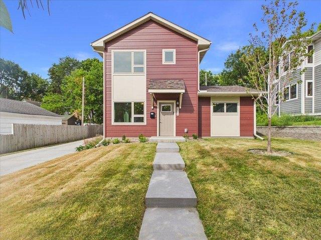 House for sale in Hennepin, Minnesota