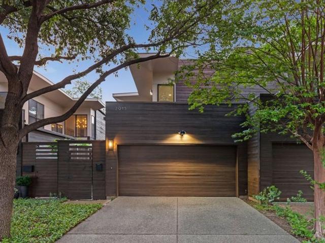 House for sale in Dallas, Texas