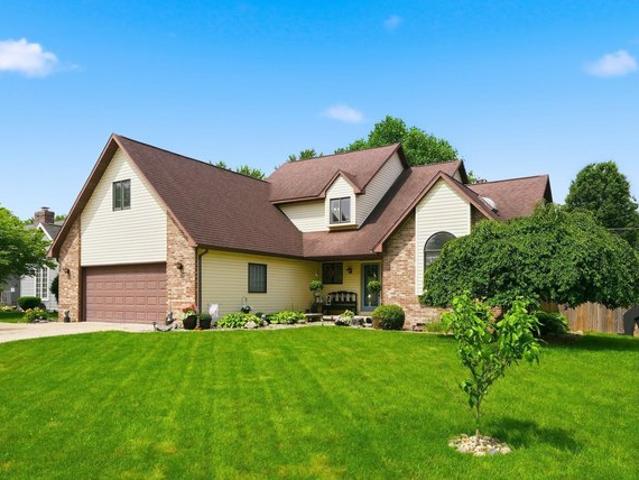 House for sale in Yorktown, Indiana