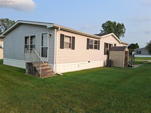 House for sale in Flat Rock, Michigan
