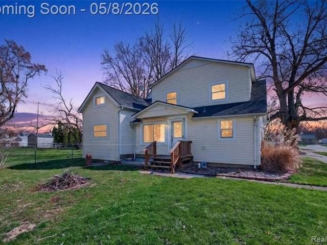 House for sale in Flat Rock, Michigan