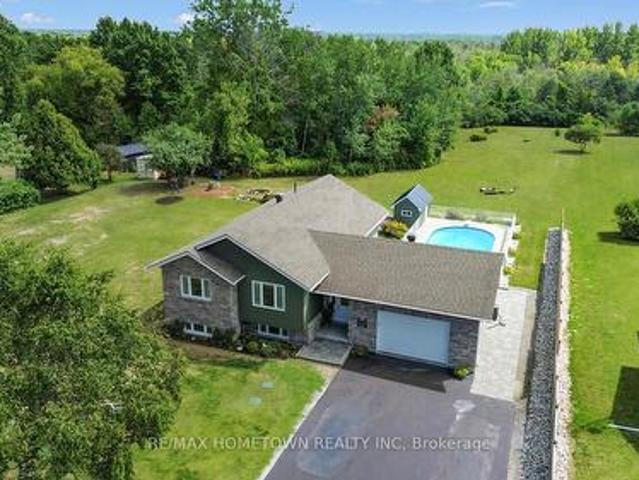 House for sale in Elizabethtown, Ontario