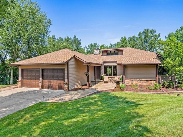 House for sale in Inver Grove Heights, Minnesota