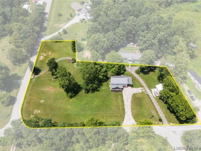House for sale in Scottsburg, Indiana