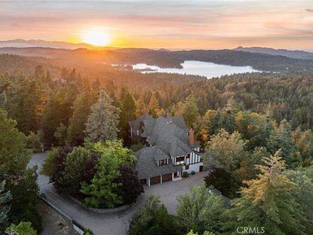 House for sale in Cedar Glen, California