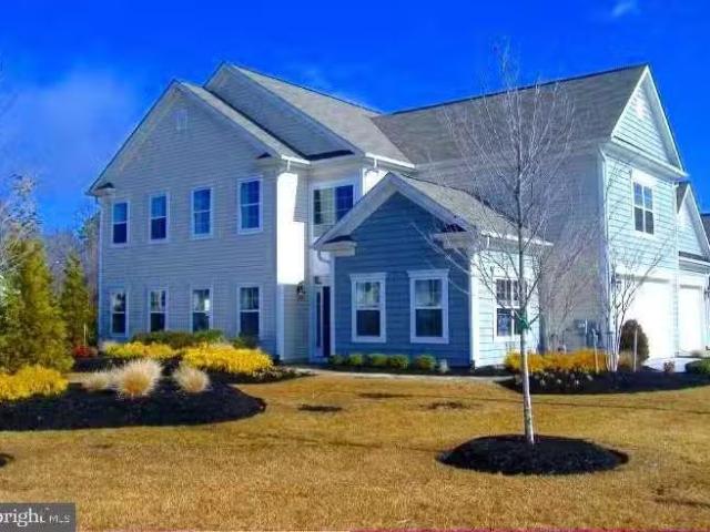 Condo for sale in Easton
