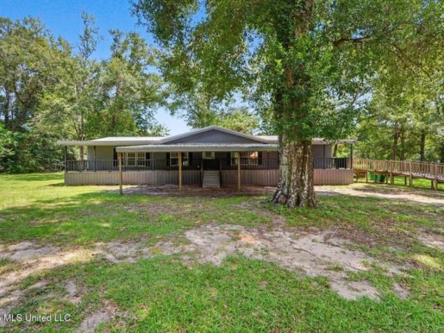 House for sale in Moss Point, Mississippi