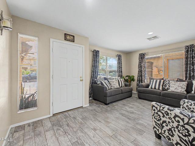 House for sale in Laveen, Arizona