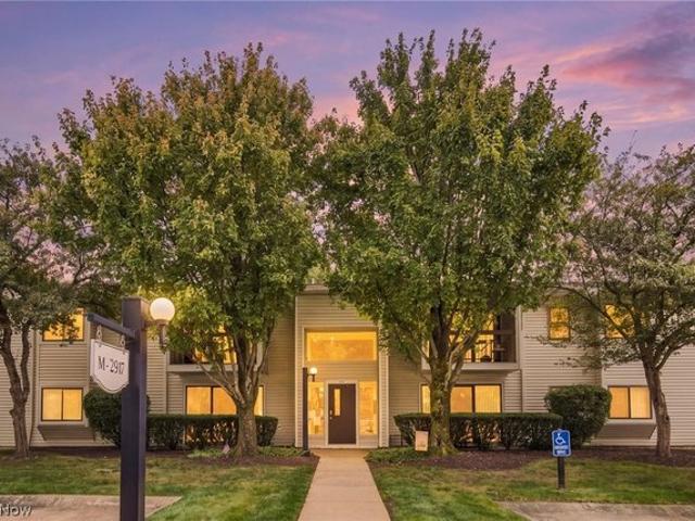 Condo for sale in Westlake, Cuyahoga County