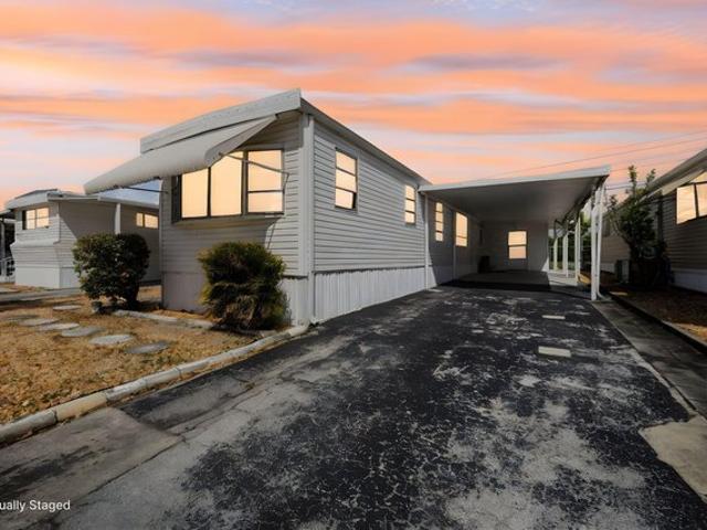 House for sale in Dania, Florida
