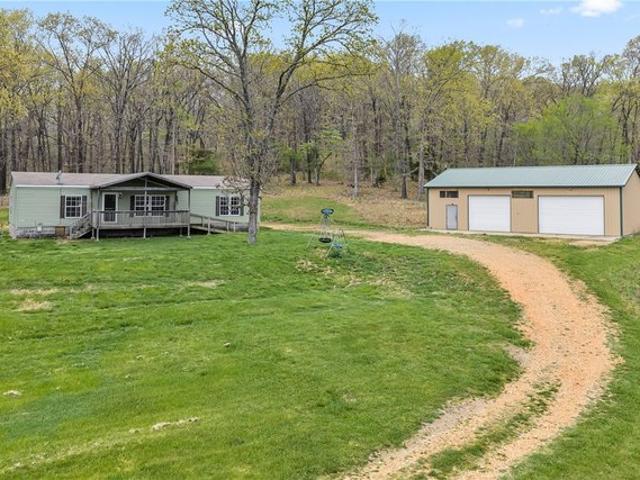 House for sale in Barry, Missouri