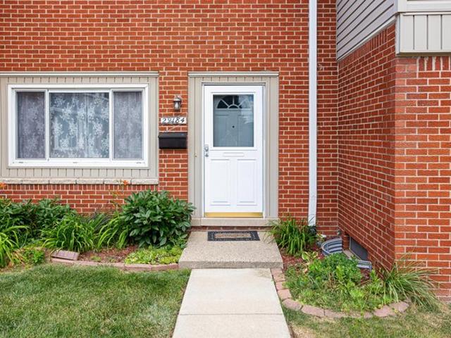 Condo for sale in Westland, Michigan