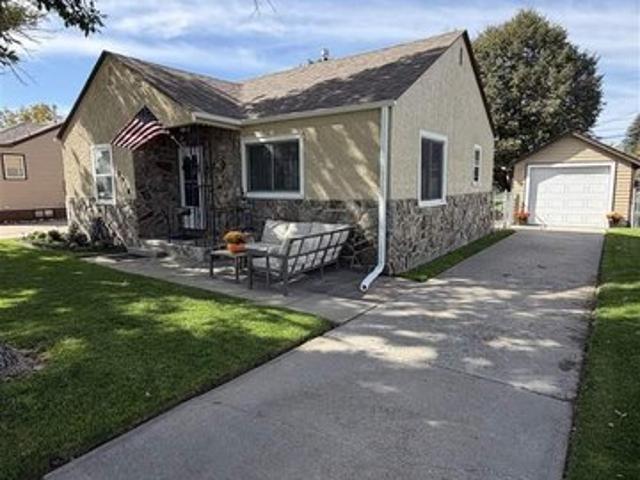 House for sale in Scottsbluff, Scotts Bluff County
