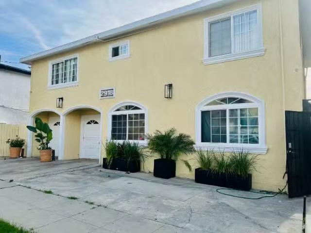 House for rent in Long Beach