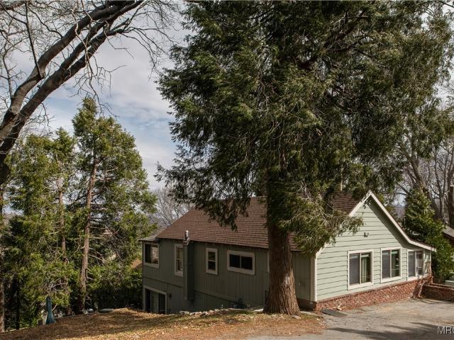 House for sale in Cedar Glen, California