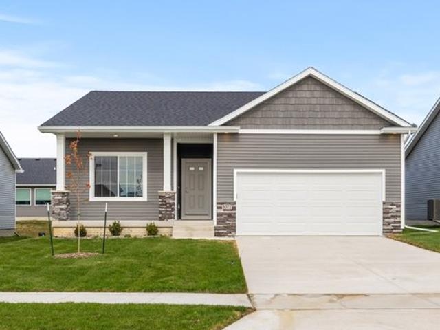 House for sale in Norwalk, Iowa