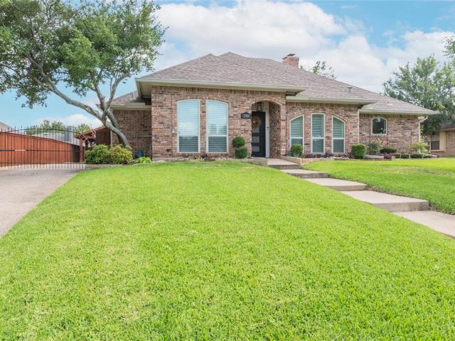 House for sale in Grapevine, Texas