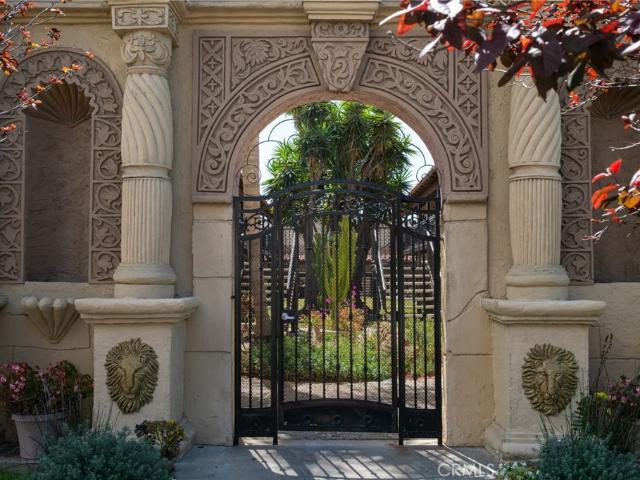 House for sale in Costa Mesa, California