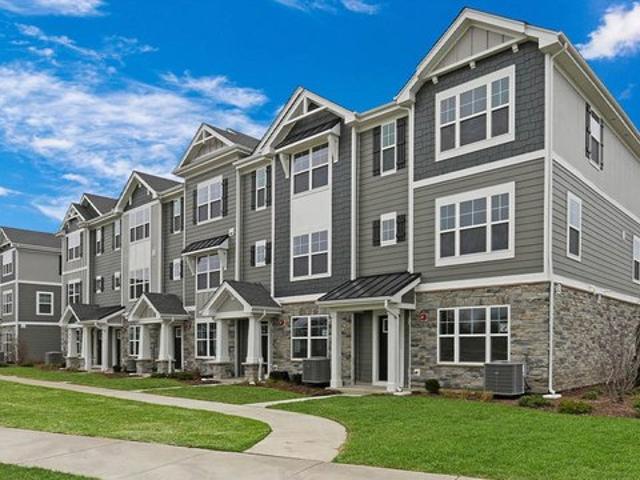 Townhouse for sale in Saint Charles, Iowa