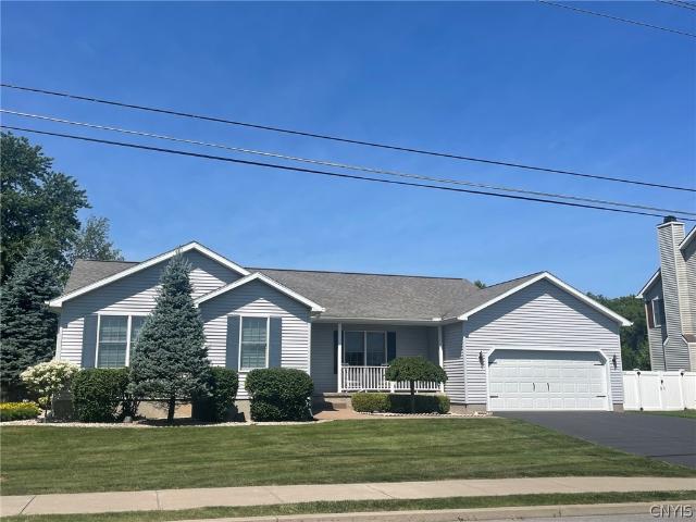 House for sale in Oneida, New York