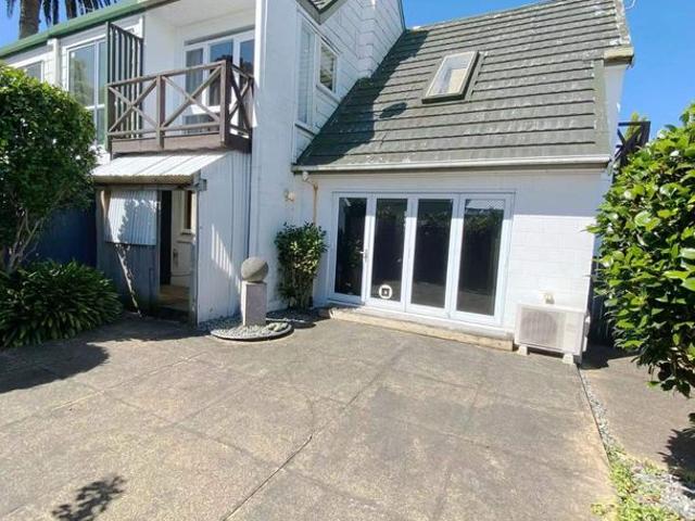 House for rent in One Tree Hill, Oroua County
