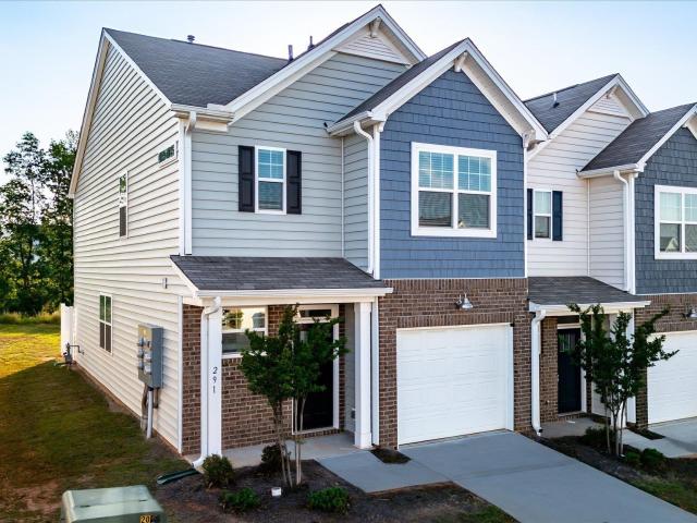 Townhouse for sale in Easley
