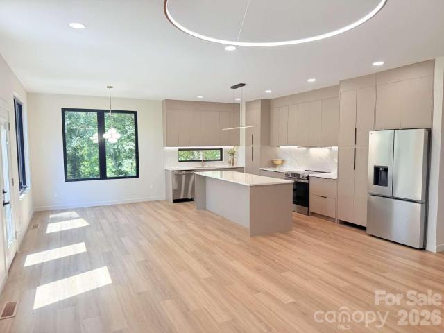 House for sale in Granville Terrace, Granite Falls