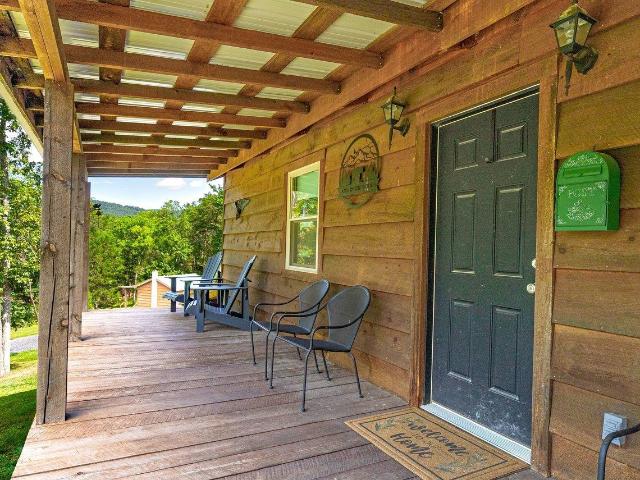 House for sale in Hardy, West Virginia