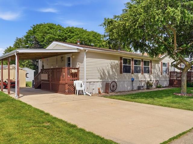 House for sale in Dixon, Illinois
