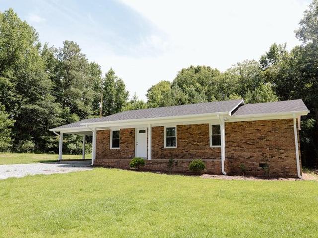 House for sale in Broadway, North Carolina