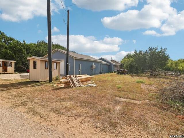 House for sale in Bandera, Bandera County