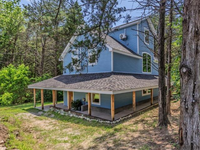House for sale in Hunt, Texas