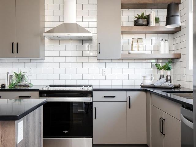 Townhouse for sale in Northwest, Alberta