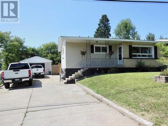 House for sale in Sault Sainte Marie, Ontario