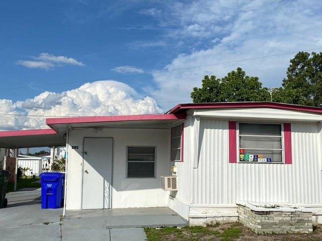 House for sale in Lakeland, Polk County