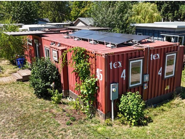 House for sale in Oregonia