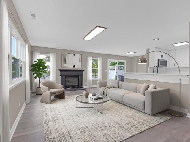 House for sale in Mchenry, Illinois