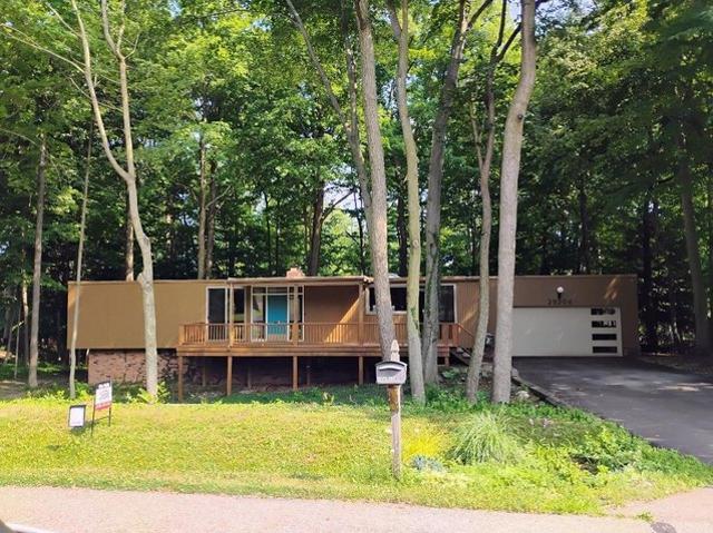House for sale in Commerce Township, Michigan