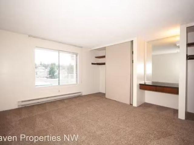Condo for rent in Kirkland